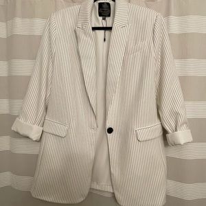 NWT "The 80's Blazer" - Oversized
